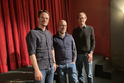 Sebastian Schirrmeister, Yair Qedar und Felix Grassmann (v.l.n.r.) im Großen Kino des Abaton
