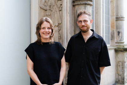Gastgeberin Jasmin Sohnemann und Liad Shadmi