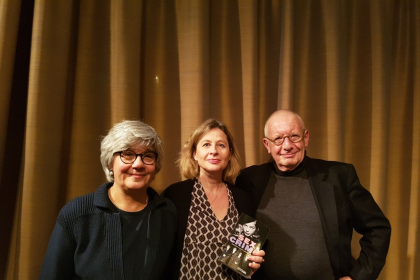 Gastgeberin Barbara Guggenheim, Gisela Dachs und Michael Wuliger im Jüdischen Salon