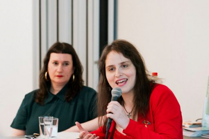 Tamara Loewenstein und Abby Stein