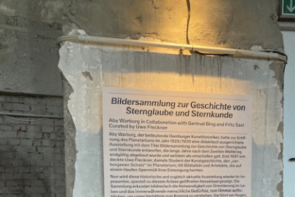(c) Jüdischer Salon