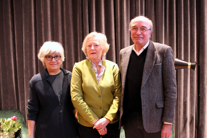 © Sebastian Schirrmeister Barbara Guggenheim, Roswitha Rothlach und Stephan Samtleben (v.l.n.r.)