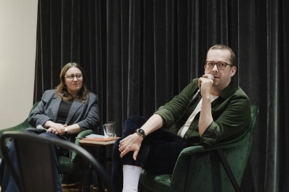 Gastgeberin Kristina Omelchenko und Henrik Szántó 