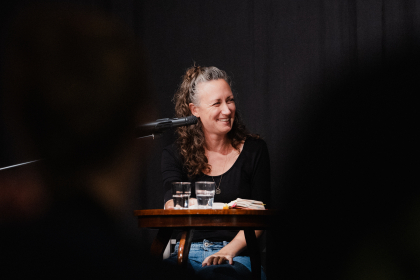 Sarah Levy spricht