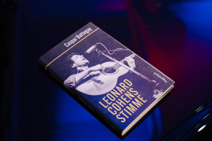Caspar Battegay: Leonard Cohens Stimme (Wagenbach 2024)