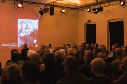 Blick in den vollen Tonali-Saal
