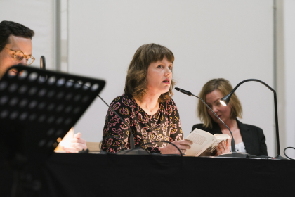 Jasmin Sohnemann liest einen Text von Stefan Zweig