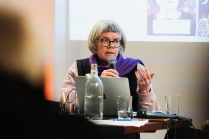 (c) Michael Kohls Birgit Weyhe, die mit Nathalie Frank das Buch initiiert hat.