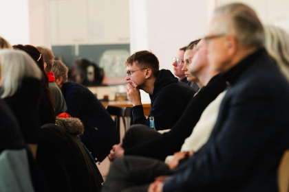 (c) Michael Kohls Das aufmerksame Publikum