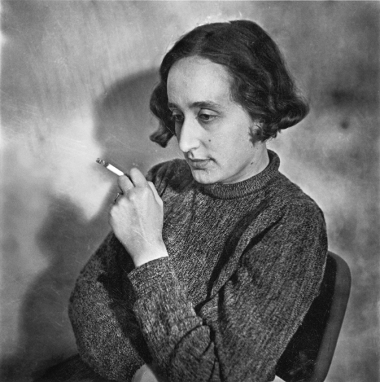 Self Portrait Edith Tudor-Hart © Family Suschitzky